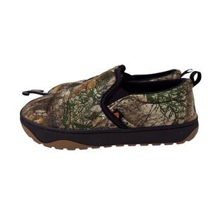 Ozark Trail Men's Puffer camo memory foam Slippers water repellent men’s size 8